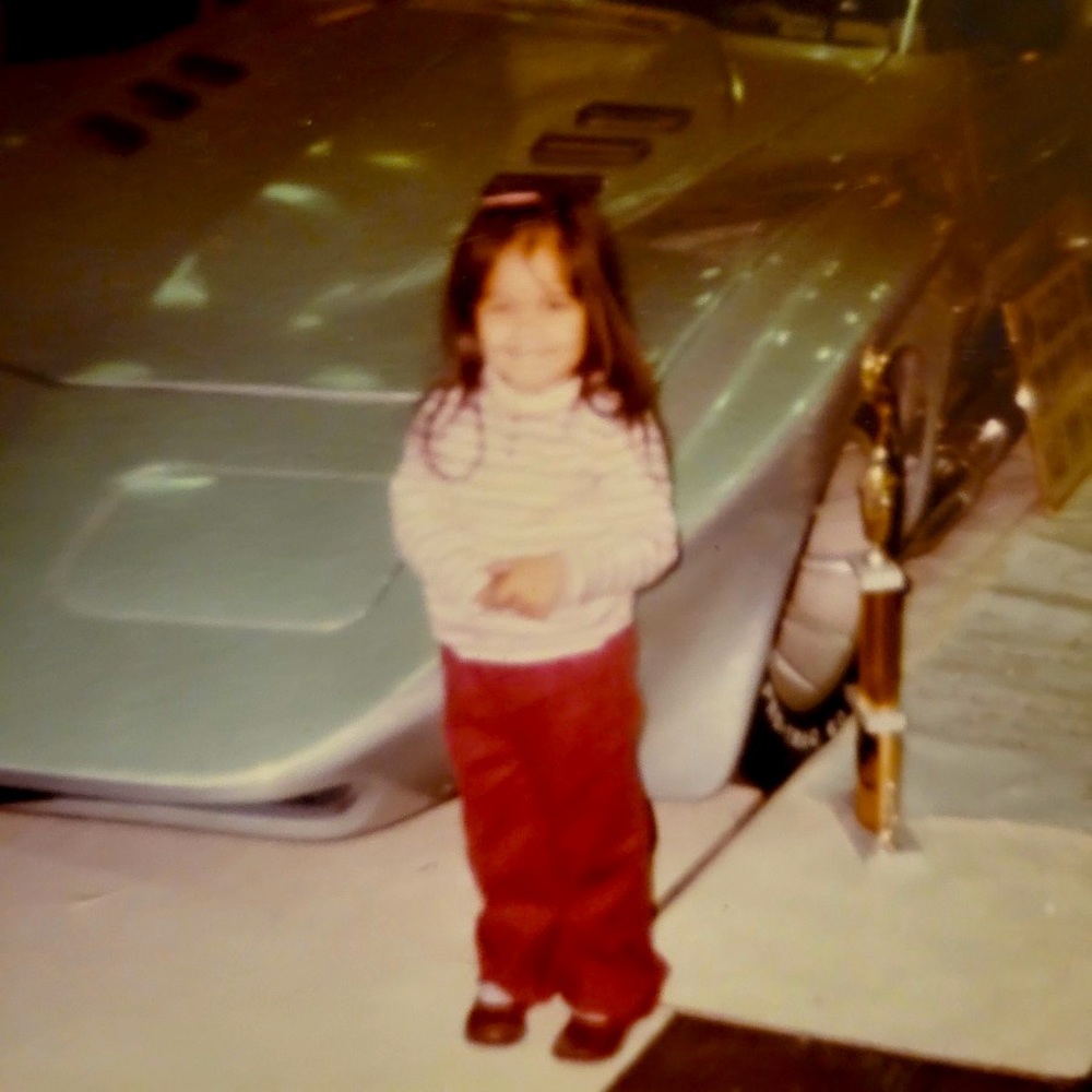 Meet your Posher, Elana